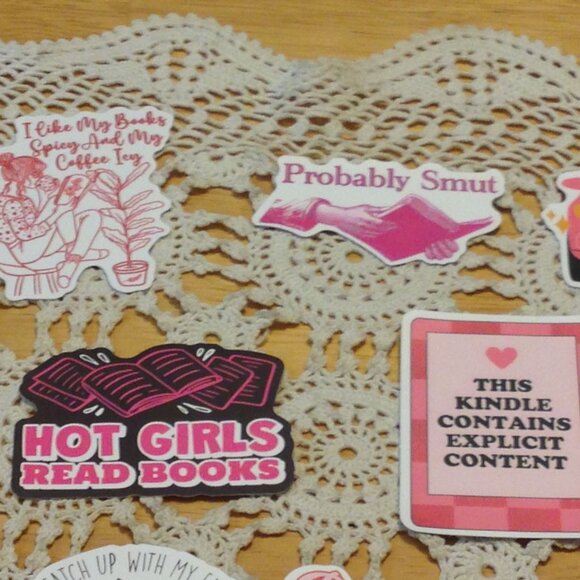 Smutty Book Lover's Stickers - for scrapbooks, computer book covers, crafts - Picture 3 of 9